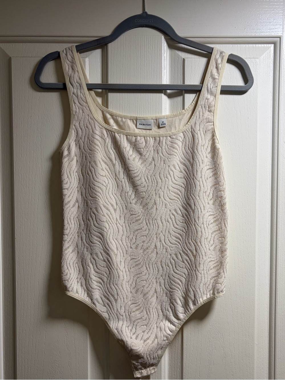 Babaton Cream Zebra Scoop Bodysuit
